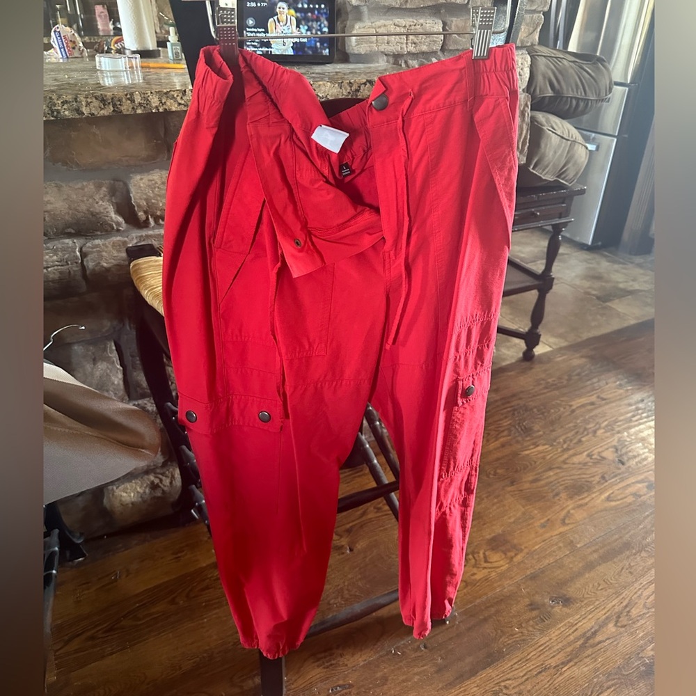 Cani Quantum Cargo Red Women's Pants